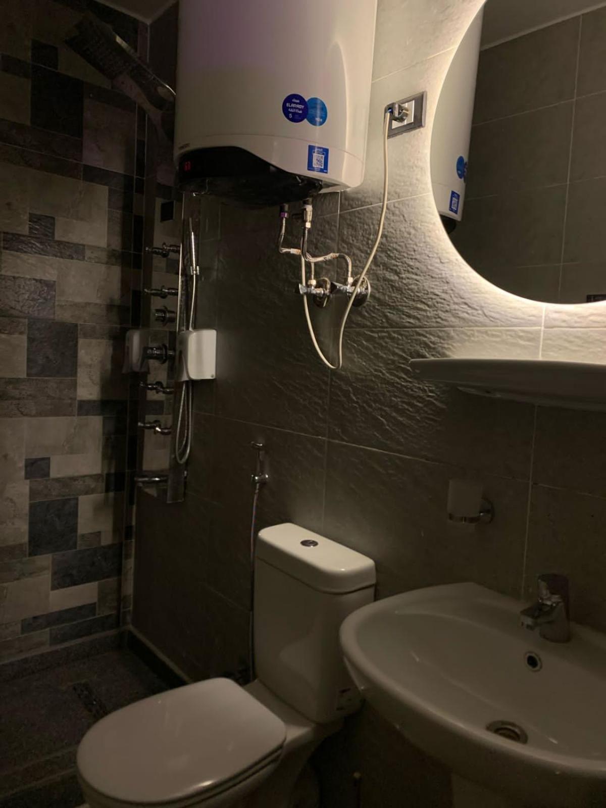 Hostel Heaven