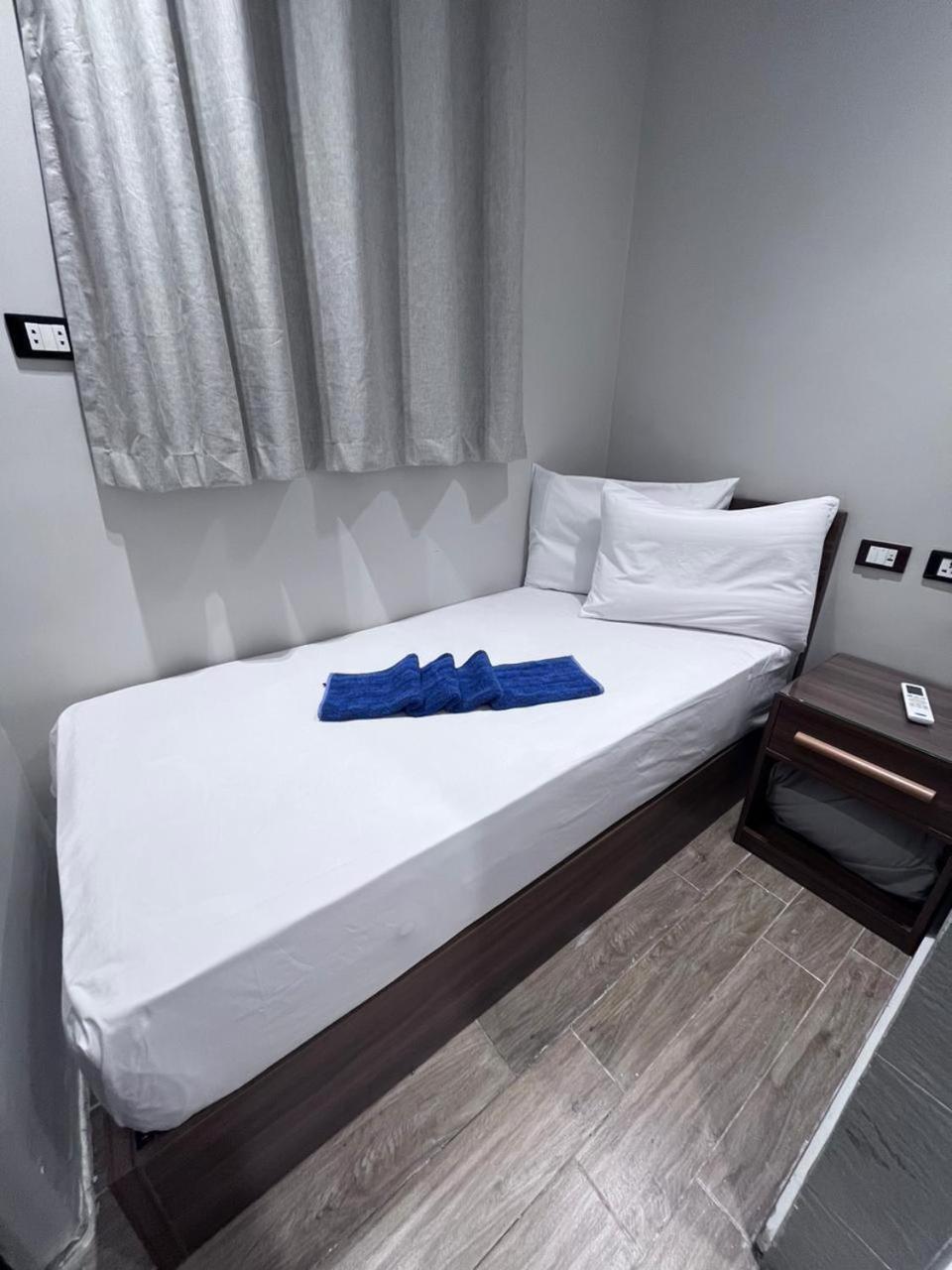 Hostel Heaven *